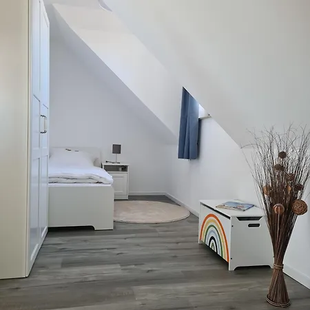 Louise Apartment